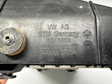 AUDI A3 S3 8Y 2.0TFSI PŘÍDAVNÁ CHLADIČ VODY 5Q0121251HA 5WA121212D