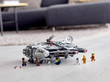 LEGO Star Wars 75257 Тысячелетний сокол