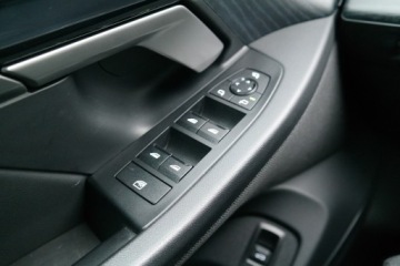 BMW Seria 5 G90-91 2024 BMW 550 BMW 550e M Professional M Pro HAK Adaptive, zdjęcie 21