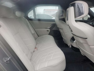 BMW Seria 7 G70 2024 BMW Seria 7 760xi 2024 4.4l 4.4 Benzyna 536KM, zdjęcie 10