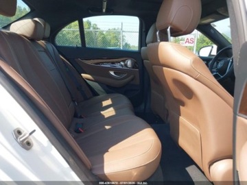 Mercedes Klasa E W213 2021 Mercedes-Benz Klasa E 350 2021 2.0l 2.0 Benzyna 255KM, zdjęcie 12