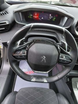 Peugeot 2008 II SUV 1.2 PureTech 130KM 2021 Peugeot 2008 GT Automat Navi Panorama Elektryka Full LED Sensor PDC Alu 1.2, zdjęcie 12