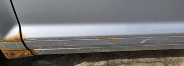 AUDI A3 8P 3D 06R DVEŘE LEVÝ PŘEDNÍ LY7H