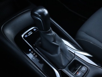 Toyota Corolla XII 2021 Toyota Corolla 2.0 Hybrid, Salon Polska, zdjęcie 16
