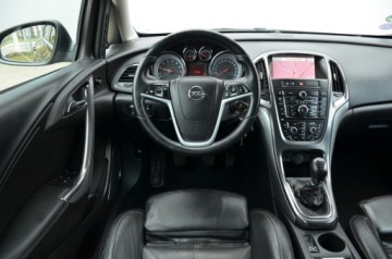 Opel Astra J Sports Tourer 1.4 Turbo ECOTEC 140KM 2012 CZARNA ZAREJESTROWANA 1.4T 140KM COSMO SERWIS NAVI SKÓRA GRZ.FOTELE, zdjęcie 26