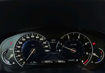 BMW Seria 5 F10-F11 Touring Facelifting 520d 190KM 2017 BMW Seria 5 2.0D 190KM navi gwarancja LED AUTOMAT bezwypadkowy, zdjęcie 13