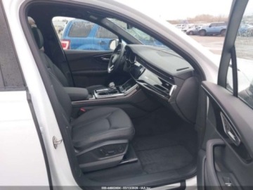 Audi Q7 II 2024 Audi Q7 Prestige 55 Tfsi Quattro Tiptronic 2024 3.0 Benzyna 335KM, zdjęcie 9