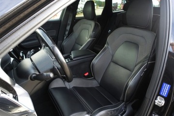 Volvo XC60 II 2022 Volvo XC 60 Bezwypadek AWD SalonPL R-Design Kamera ACC Full LED FV23, zdjęcie 19