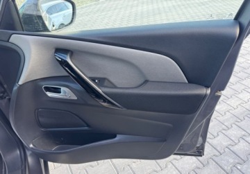 Citroen Grand C4 Picasso II Grand Picasso Facelifting 1.2 PurTech 130KM 2018 Citroen C4 Grand Picasso bezwypadkowe -jak noweserwis asoEXLUSIVEpanoramam, zdjęcie 19