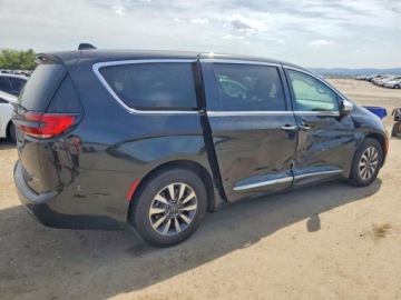 Chrysler Pacifica II 2023 Chrysler Pacifica Hybrid Limited 2023 3.6 Hybryda Plug-in 260KM, zdjęcie 3