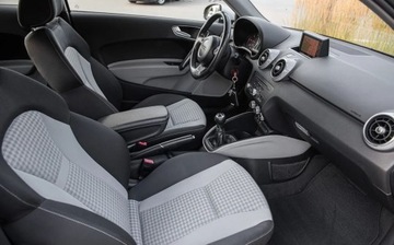 Audi A1 I Hatchback 3d 1.6 TDI 105KM 2011 Audi A1 3-drzwiowe 1.6TDI 105KM Navi Ledy Xenon Alu Pdc Po Serwsie 1.6, zdjęcie 24