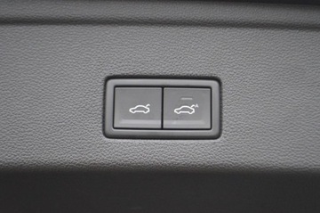 Volkswagen Touareg III SUV 3.0 V6 SCR TDI 286KM 2023 Volkswagen Touareg 3.0 V6 TDI SCR 4Mot ,Salon PL,Serwis ASO,Bezwypadkowy,, zdjęcie 31