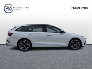 Skoda Octavia IV RS Kombi 2.0 TDI SCR 200KM 2022 Skoda Octavia Combi RS 2.0TDI 200KM Hak Panorama M, zdjęcie 5