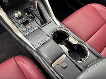 Lexus NX I SUV Facelifting 300h 197KM 2021 Lexus NX 300h F Impression AWD I (2014-2021) NX300, zdjęcie 29