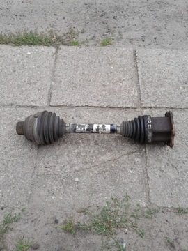 PÓŁOŚ LEWA AUDI A4 B8 A5 8T 2.0 TDI 8K0407271Q