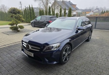 Mercedes Klasa C W205 Kombi Facelifting HYBRYDA 2.0 300 e 320KM 2020 Mercedes-Benz Klasa C Mercedes-Benz Klasa C 2.0 Hybryda Plug-in 320KM, zdjęcie 8