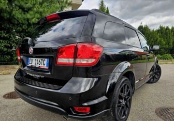 Fiat Freemont 2.0 Multijet II 16v 170KM 2014 Fiat Freemont Fiat Freemont 2.0 Multijet 16V DPF Automatik Allrad Black Co, zdjęcie 4
