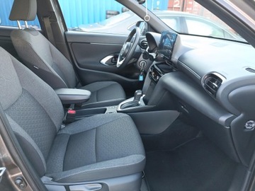 Toyota Yaris IV Hatchback 1.5 Hybrid Dynamic Force 116KM 2024 Toyota Yaris Cross Hybrid 1.5 Comfort 1.5Hybryda C, zdjęcie 10