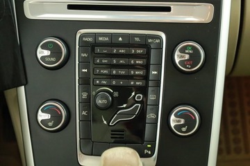 Volvo XC60 I SUV 2.0 T 203KM 2011 Volvo XC60 2.0 T, Salon Polska, Automat, Skóra, zdjęcie 9