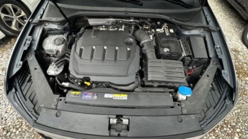 Volkswagen Passat B8 Variant Facelifting 2.0 TDI SCR 150KM 2021 Volkswagen Passat Raty 999zl 2.0 tdi 150KM TYLKO 74 tys km Gwarancja 2.0, zdjęcie 31
