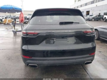 Porsche Cayenne III 2023 Porsche Cayenne Platinum Edition 2023 3.0 Benzyna 335KM, zdjęcie 4