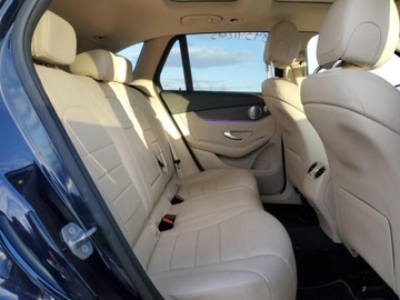 Mercedes CLC 2020 Mercedes-Benz CLC 300 4matic 2.0 Benzyna 255KM, zdjęcie 10