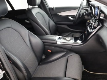 Mercedes Klasa C W205 Kombi 220 BlueTEC 170KM 2015 Mercedes C C 220 d, 167 KM, Automat, Skóra, Navi, zdjęcie 8