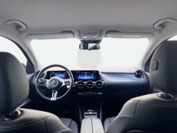 Mercedes GLA II Off-roader Facelifting 1.3 180 136KM 2024 Mercedes-Benz GLA GLA 180 Kamera cofania MBUX LED Podgrzewane fotele, zdjęcie 12