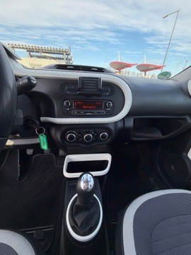 Renault Twingo III Hatchback SCe 70KM 2015 Renault Twingo ZAMIEŃ swoje auto lub zostaw w rozliczeniu Faktura VAT 23%, zdjęcie 10