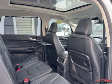 Ford S-Max II Van 2.0 EcoBlue 190KM 2019 Ford S-Max TITANIUM 180KM Led Navi ParkAssist Panoramadach 2.0 Diesel 190KM, zdjęcie 17