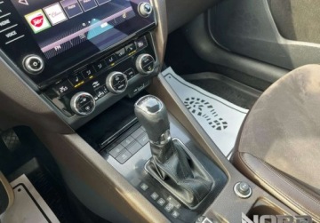 Skoda Octavia III Kombi Facelifting 1.8 TSI 180KM 2017 Skoda Octavia Bezwypadkowa, FV23, LK, KredytowanieLeasing, DSG, gwarancja, zdjęcie 24