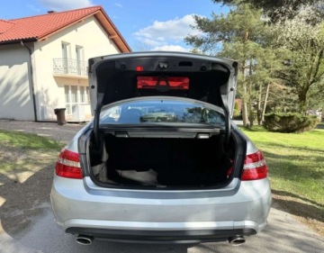 Mercedes Klasa E W212 Coupe 350 CDI BlueEFFICIENCY 231KM 2009 Mercedes-Benz Klasa E Mercedes-Benz Klasa E 350 CDI BlueEff 3.0 Diesel, zdjęcie 28