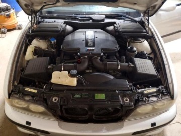 BMW Seria 5 E60 2003 BMW M5 Sedan Manual 2003 4.9 Benzyna 394KM, zdjęcie 6