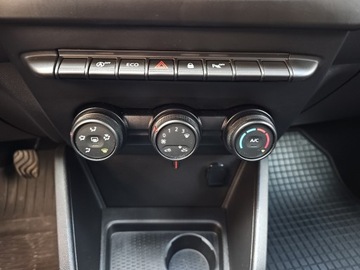 Dacia Duster II SUV 1.0 TCe LPG 100KM 2020 Dacia Duster 1.0 TCe Essential LPG, zdjęcie 23