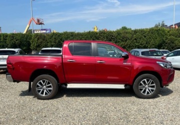 Toyota Hilux VIII Podwójna kabina 2.4 D-4D 150KM 2016 Toyota Hilux Polski Salon Gwarancja 4x4 Po konserwacji podwozia 2.4, zdjęcie 5