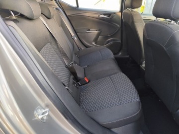 Opel Astra K Hatchback 5d 1.4 Turbo 150KM 2016 Opel Astra 1.4 benzyna139 tys.kmjeden wlascDrugie kolanastepny serwis 09.2, zdjęcie 19
