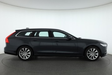 Volvo V90 II Kombi 2.0 D4 190KM 2017 Volvo V90 D4, 187 KM, Automat, Skóra, Navi, zdjęcie 5