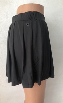 СПОРТИВНАЯ ЮБКА OUTLET С ЗАПЕЧАТАННЫМИ ШОРТАМИ L