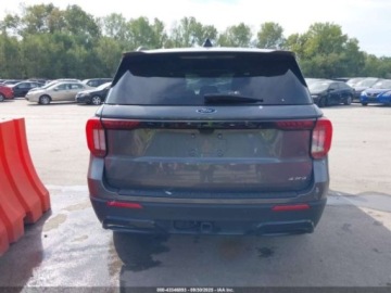 Ford Explorer VI 2025 Ford Explorer 2025r., 4x4, 2.3L 2.3 Benzyna 300KM, zdjęcie 7