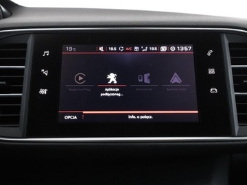 Peugeot 308 II Hatchback Facelifting 1.2 PureTech 130KM 2018 Peugeot 308 Automat Navi Klimatyzacja Kamera, zdjęcie 22