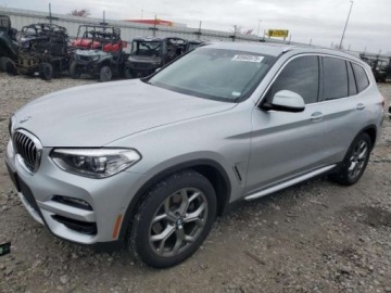 BMW X3 G01 SUV 2.0 30i 252KM 2021 BMW X3 2021, 2.0L, od ubezpieczalni 2.0 Benzyna 252KM, zdjęcie 2