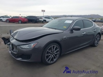 Maserati Ghibli III 2023 Maserati Ghibli 2023 MASERATI GHIBLI GT 3.0 Benzyna 345KM