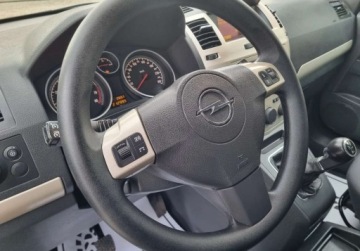 Opel Zafira B 1.8 ECOTEC 140KM 2007 Opel Zafira SLICZNA 1.8 Benzyna BOGATA WERSJA Oryginal WYJATKOWA Zadbana 2, zdjęcie 16