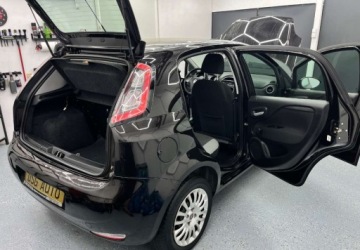 Fiat Punto Punto 2012 2013 Fiat Grande Punto 1.2 benzyna 1 wlasciciel Serwisowany 1.2 Benzyna 75KM, zdjęcie 30