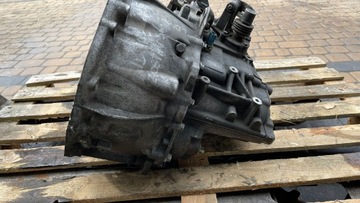 КОРОБКА ПЕРЕДАЧ RENAULT 1.9DCI ND0002 8200156391