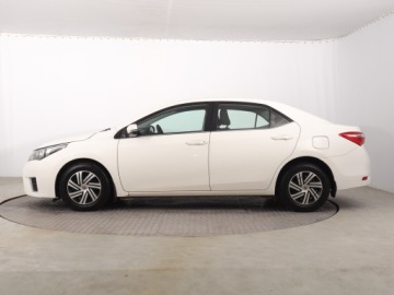Toyota Corolla XI Sedan 1.4 D-4D 90KM 2015 Toyota Corolla 1.4 D-4D, Salon Polska, Klima, zdjęcie 2