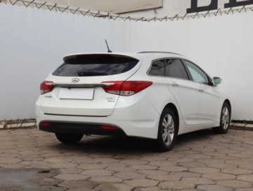 Hyundai i40 Kombi 1.7 CRDi HIGH 136KM 2012 Hyundai i40 1.7 CRDi, Klima, Klimatronic, zdjęcie 4