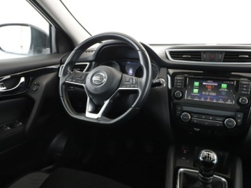 Nissan Qashqai II Crossover Facelifting 1.3DIG-T 140KM 2020 Nissan Qashqai panorama led navi kamera pdc, zdjęcie 15