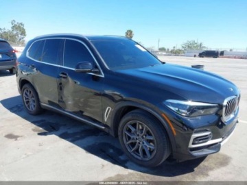 BMW X5 G05 2023 BMW X5 sDrive40I 2023 3.0l 3.0 Benzyna 335KM, zdjęcie 7