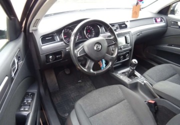 Skoda Superb II Sedan 1.6 TDI CR DPF 105KM 2013 Skoda Superb 1.6tdi,klima,alu,zarejestrowan 1.6 Diesel 105KM, zdjęcie 11